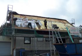 Dämmarbeiten mit Mineralwolle